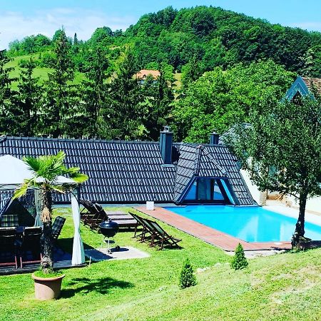 Motel Heaven Zgornje Dobrenje ภายนอก รูปภาพ