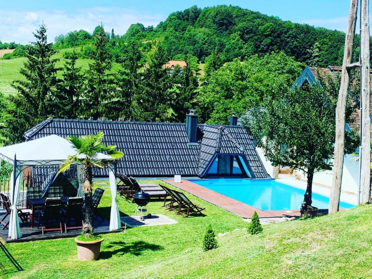 Motel Heaven Zgornje Dobrenje ภายนอก รูปภาพ